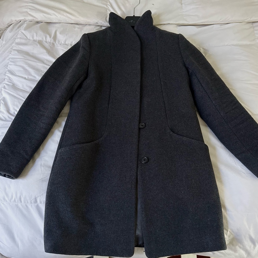 Aritzia - The Cocoon Coat - Luxe Wool Cashmere